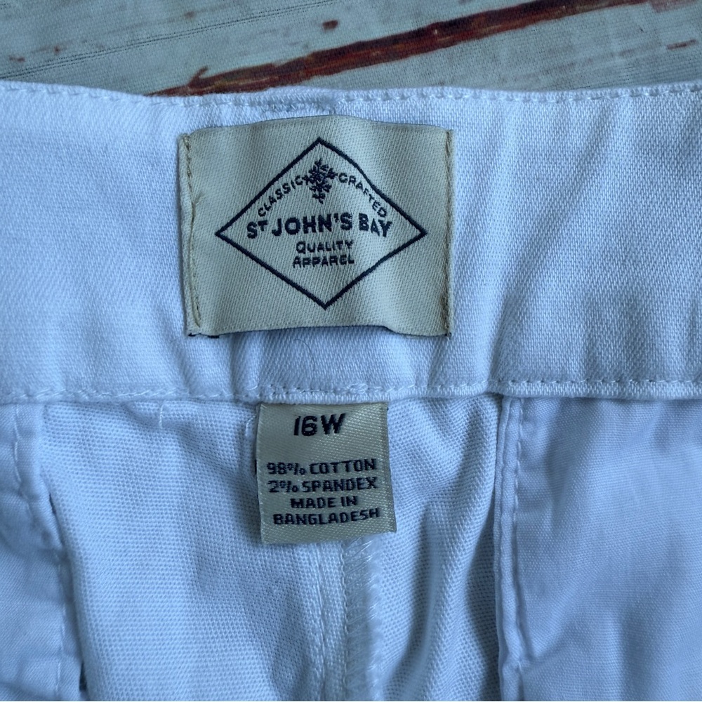 St. John’s Bay Women’s Capri Pants – Size 16W (NWT)‎ - Picture 6 of 10